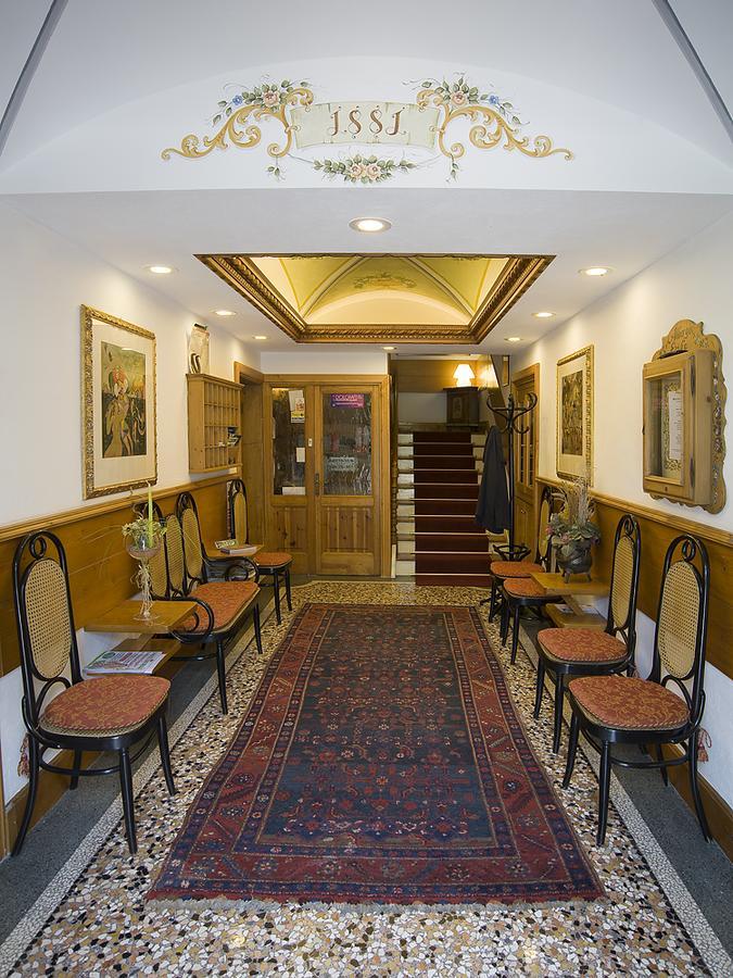 ארונצו די קדורה Albergo Erika מראה חיצוני תמונה
